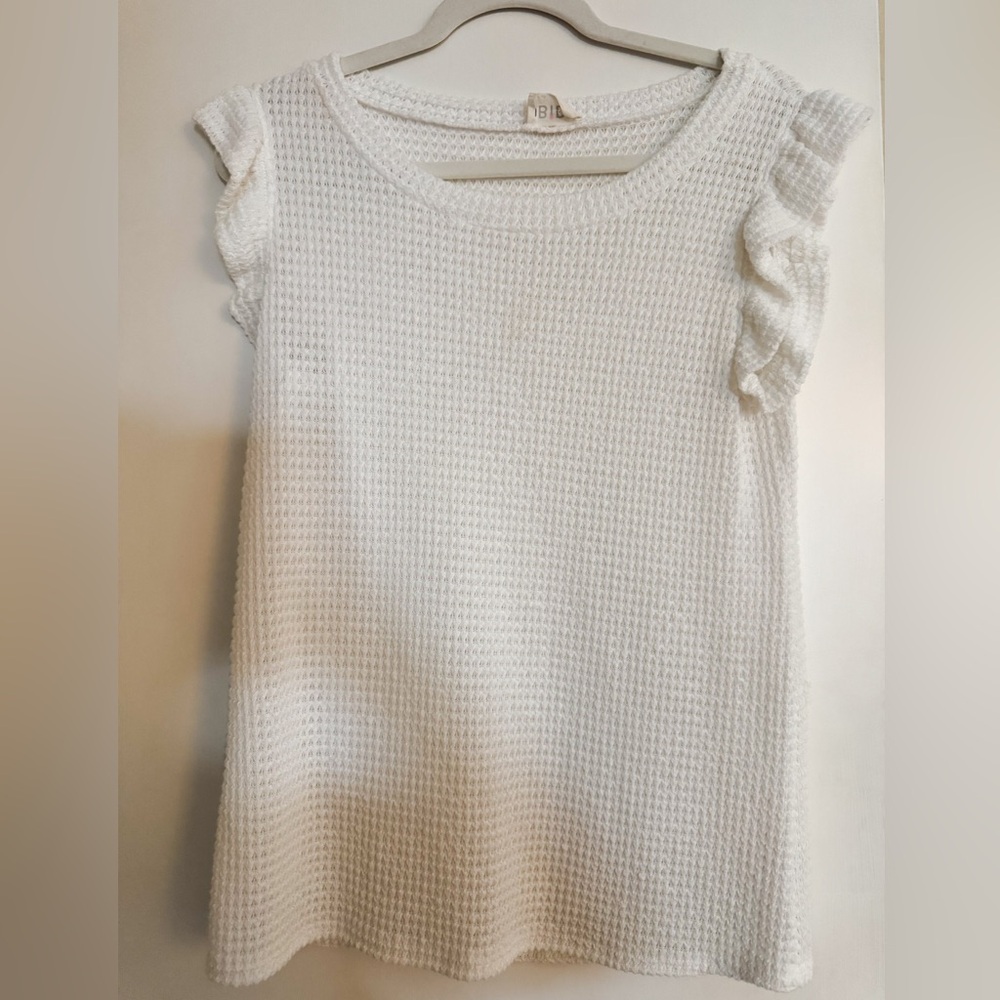 Bibi White Ruffle Sleeve Knit Top Size Small